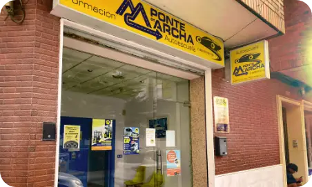 Cómo perder el miedo a conducir por autovía: guía completa para novatos.